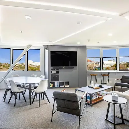 Accommodation In Auckland, New Zealand